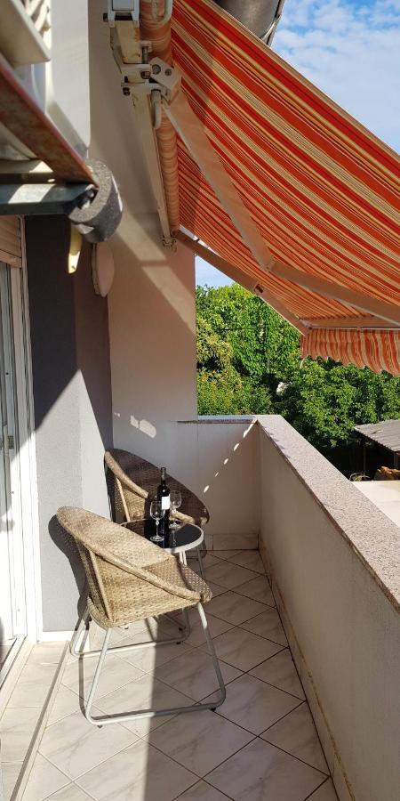 Sia House Apartment Pula Exterior photo